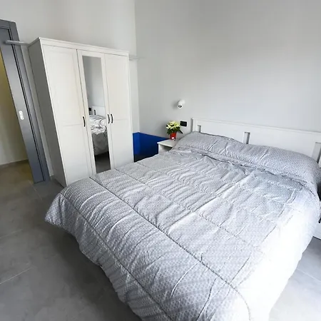 Degli Aranci Bed & Breakfast